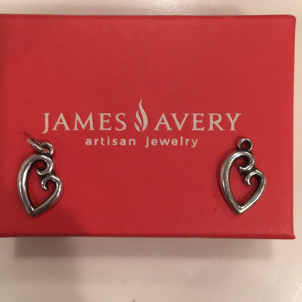 Mothers love charm James Avery